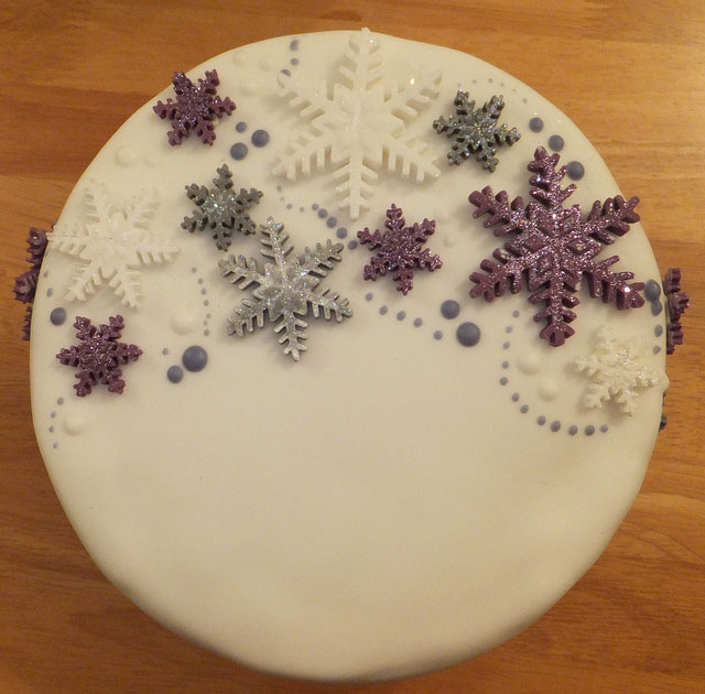christmas cakes decorations